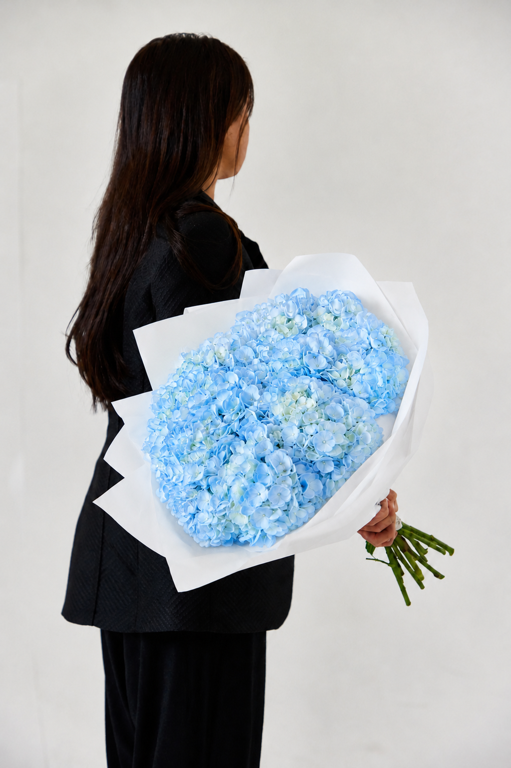 The Best Flowers to Send for a New Baby: A Modern Gifting Guide