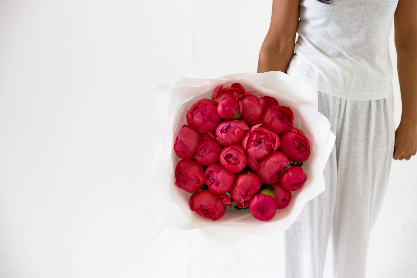 Same day luxury flower delivery in Manchester by Amelia Rose Floral Couture