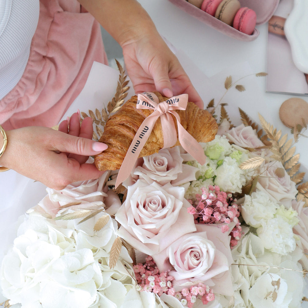 
                  
                    Soft Pink & Gold
                  
                