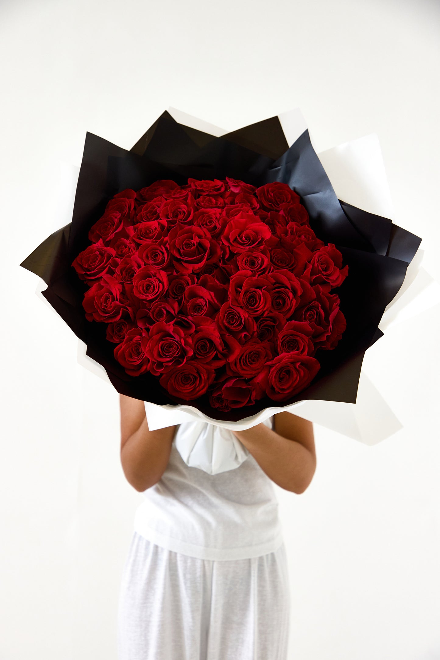 50 Roses - Choose your colour