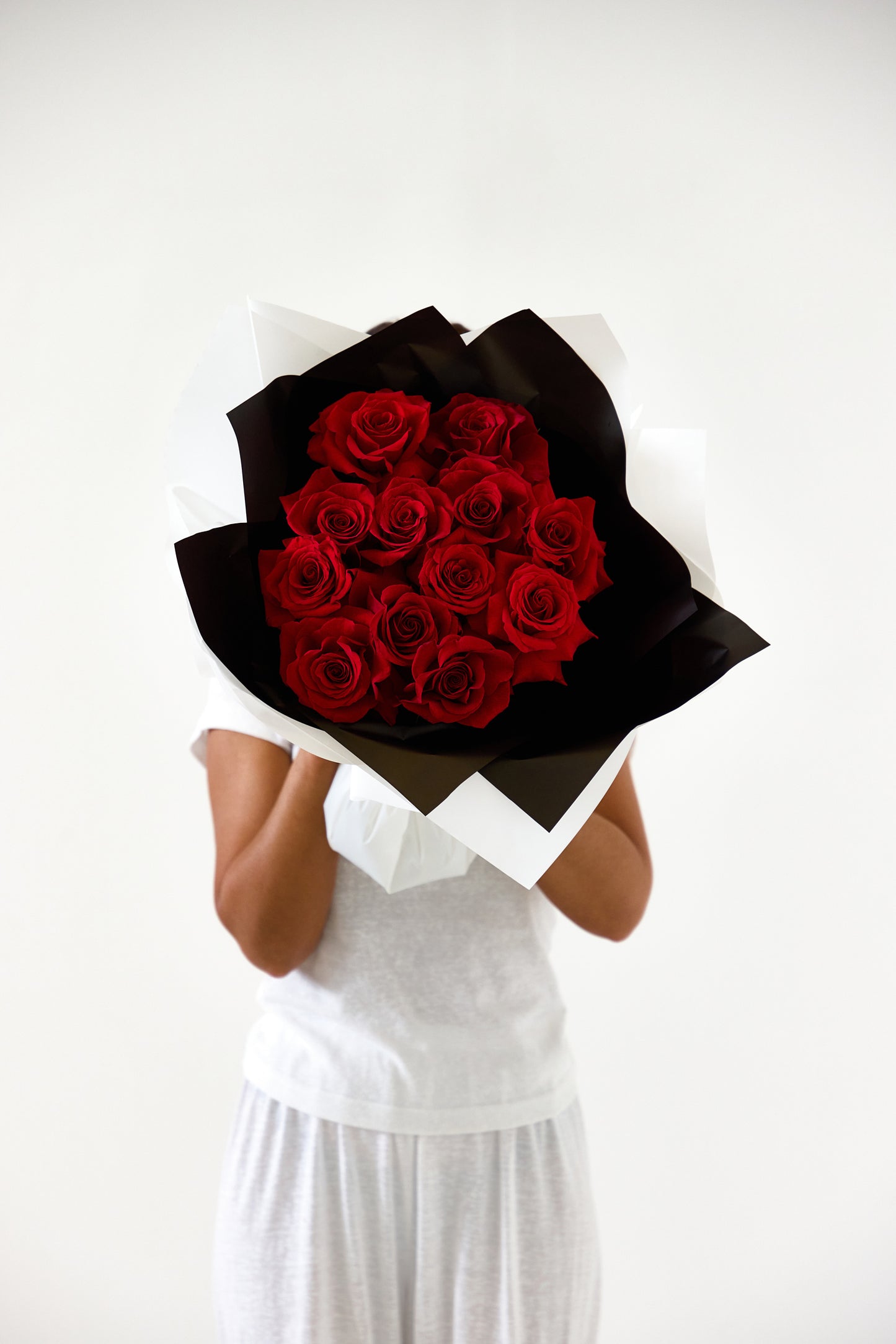 12 Roses - Choose your colour