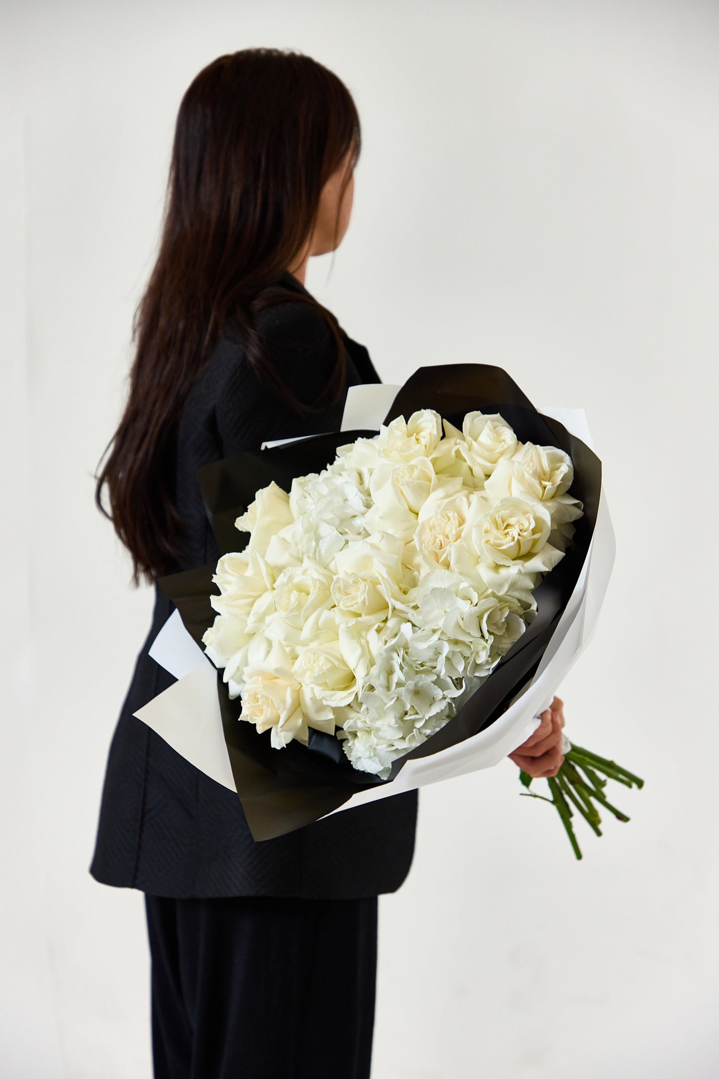 White Roses & Hydrangea Graduation
